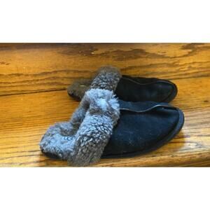 UGG Scuffette II Slipper Black Suede Shearling Womans 9 Cozy Comfy